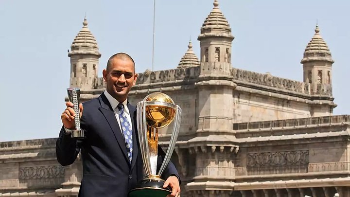 how many trophies has dhoni won